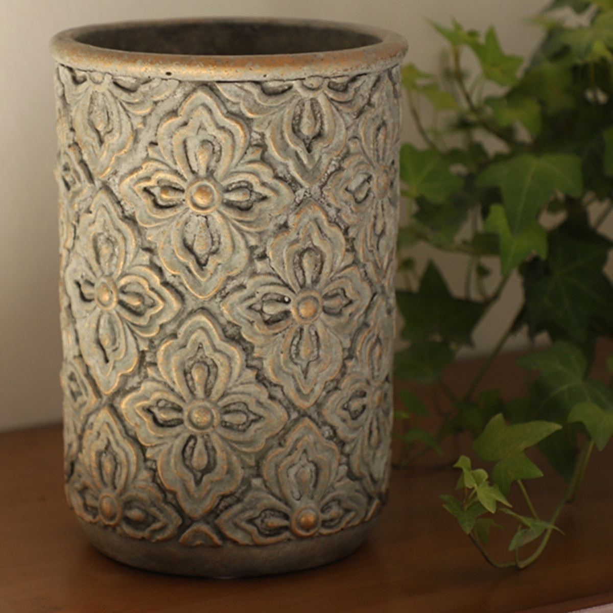 Mud Machine Retro Stoneware Relief Old Pile Succulent High Round Cement Flowerpot