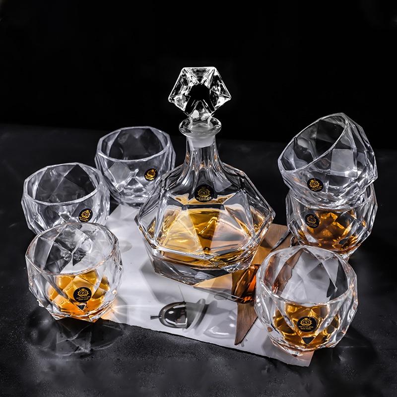 European Style Creative Whiskey Liquor Glass Set, High-end Diamond Crystal Glass Decanter Liquor Set, Wine Bottle with a Sense of Luxury