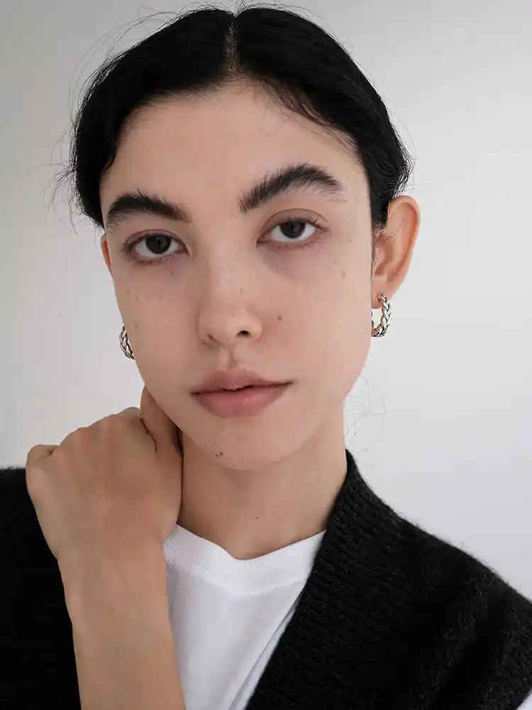 High Color Retention Distressed Texture Niche Woven Thick Hemp Flowers Ear Ring