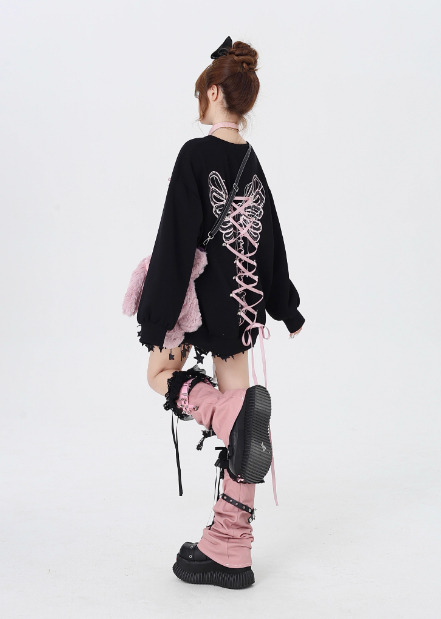 Bow Tie Heavy Crew Neck Loose Sweatshirt