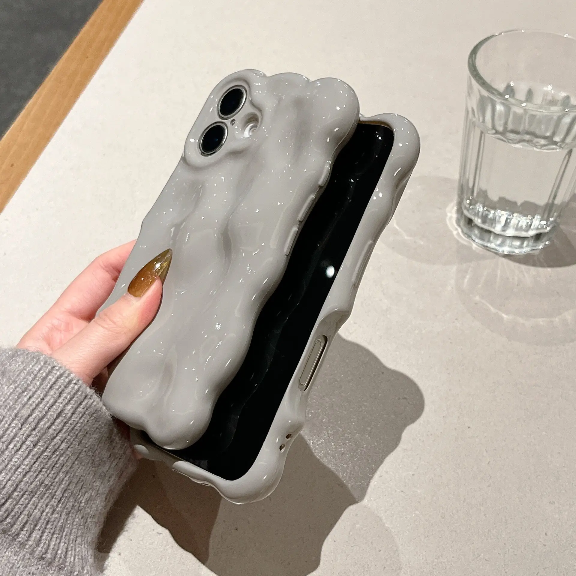 Cold Style Gray Bubble Shell High-end