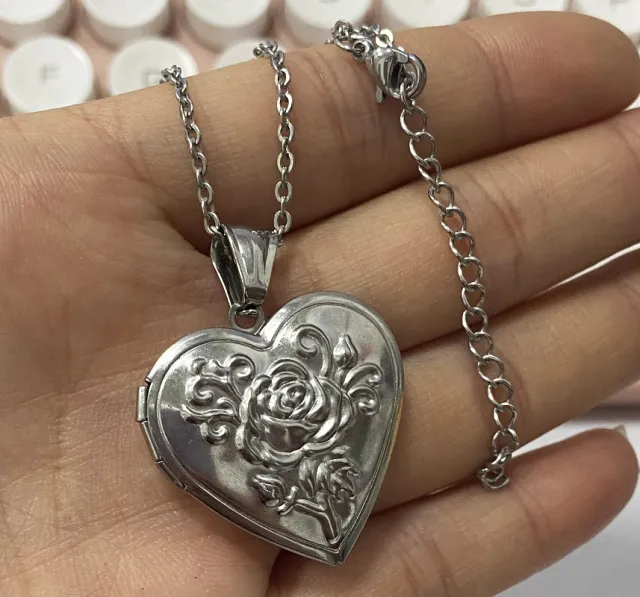 Heart pendant necklace Silver - Shop at LoveMi