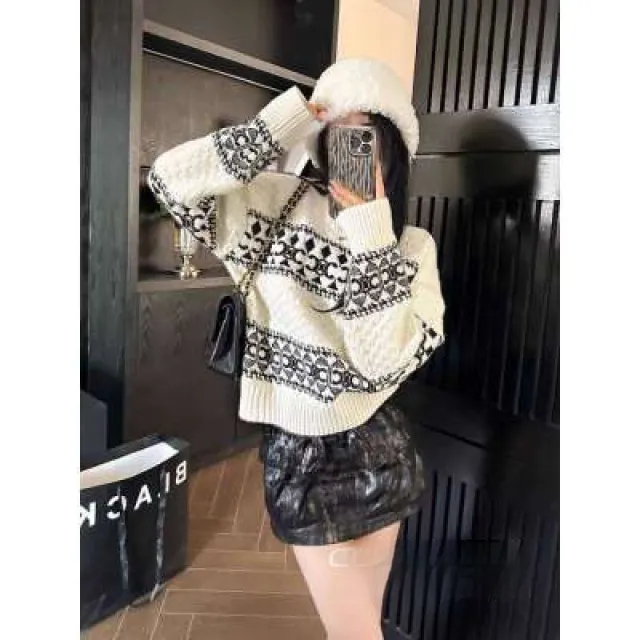 Fashion Trend Jacquard Sweater Casual Loose And Lazy Style White - Shop at LoveMi