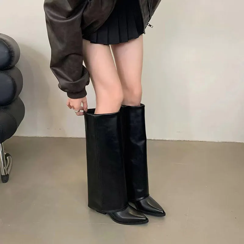 Women's Wide Chunky Heel High Heel Boots - Black