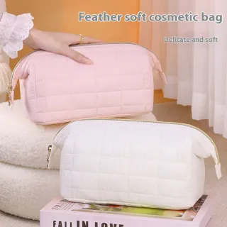 Large Capacity High Sense Hand Holding Cosmetic Travel Portable Toiletry Bag