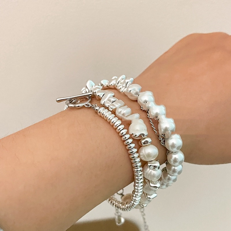 Design Sense Niche Beaded Cold Wind OT Buckle Pearl Bracelet