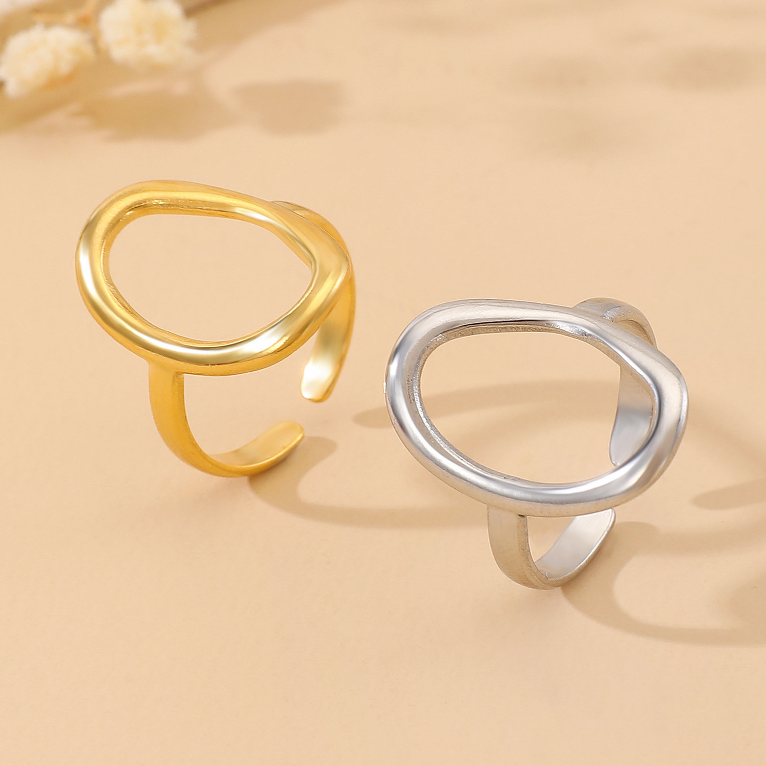 Women's Hollow Fashion All-matching Simple Ring