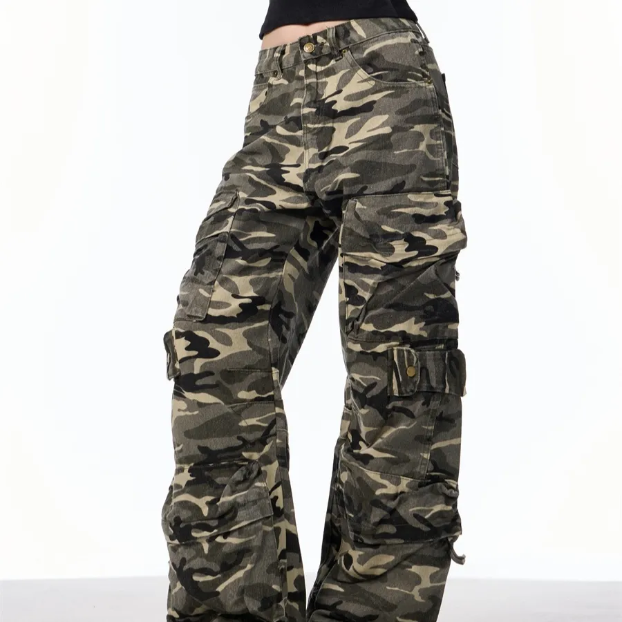Retro Design Camouflage Cargo Pants Women - Camouflage
