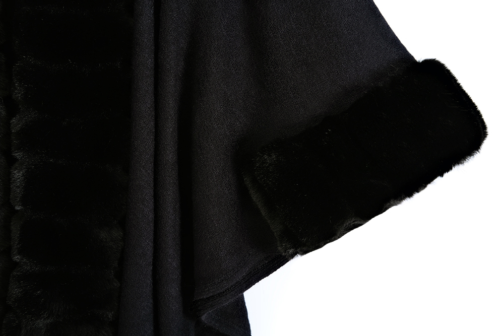 Classic Oversized Knit Coat 8