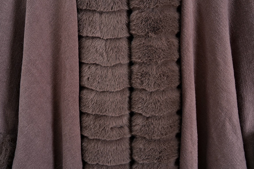 Classic Oversized Knit Coat 17