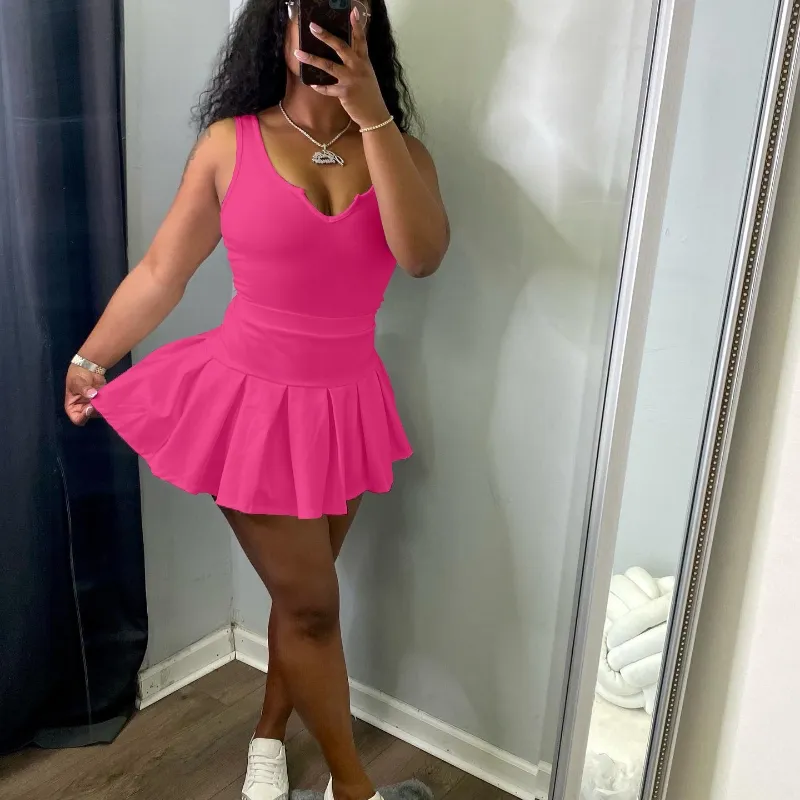 Solid Color And V-neck Sleeveless Pleated Pants Skirt Tennis Skirt Suit