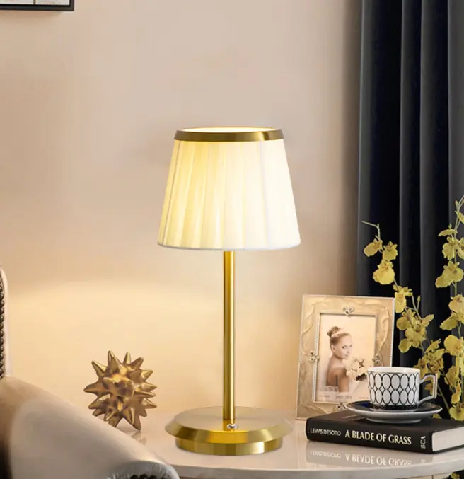 Simple Bedroom Bedside Study Cloth Cover Designer Decorative Table Lamp