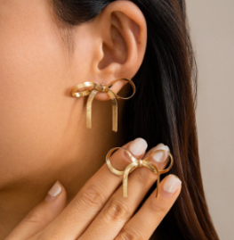 Vintage Chain Design Bow Earrings
