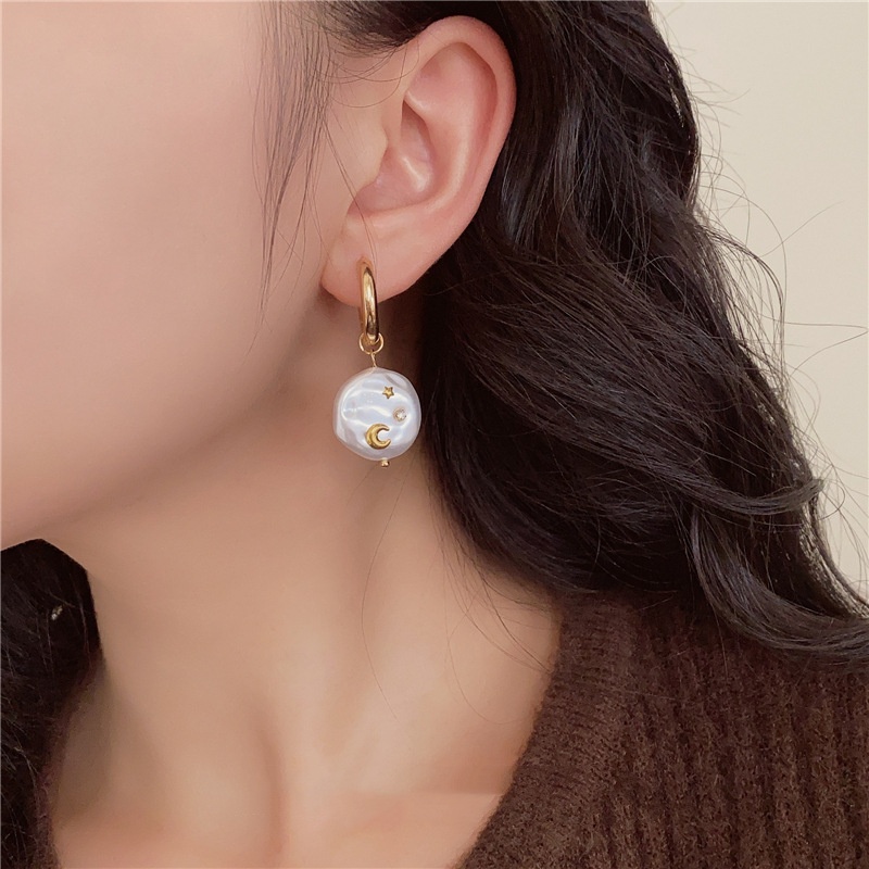 Women's Dual-wear Baroque Pearl Pendant Earrings