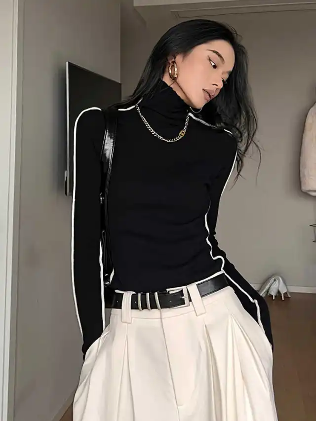 Women's Contrast Color Turtleneck Sweater Inner Bottoming Sweater Black - Shop at LoveMi