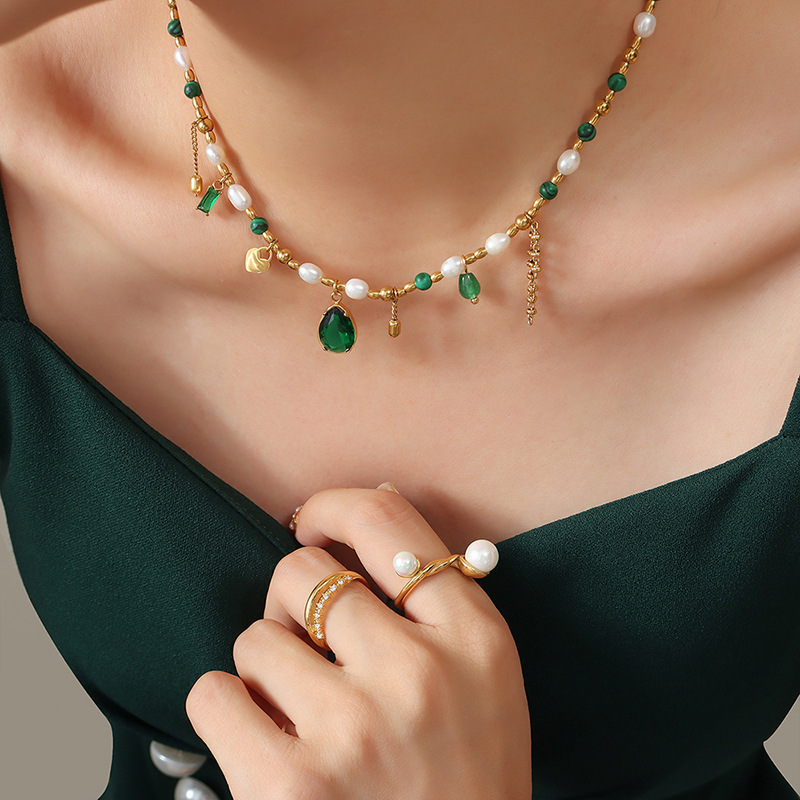 Women's Fashion Freshwater Pearl Zircon Necklace
