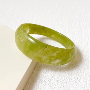 Resin Shaped Bracelet Ladies Fashion