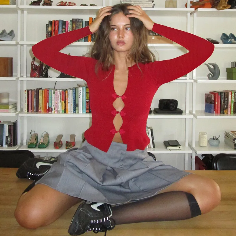 Girl Slim Fit Slimming And Short Navel Bottoming Shirt - Red