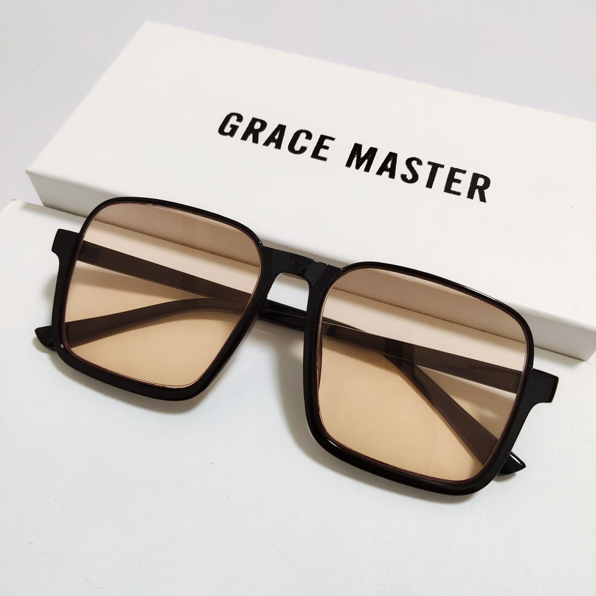 Women's Retro Simple Square Semi-rimless Sunglasses - Image 6