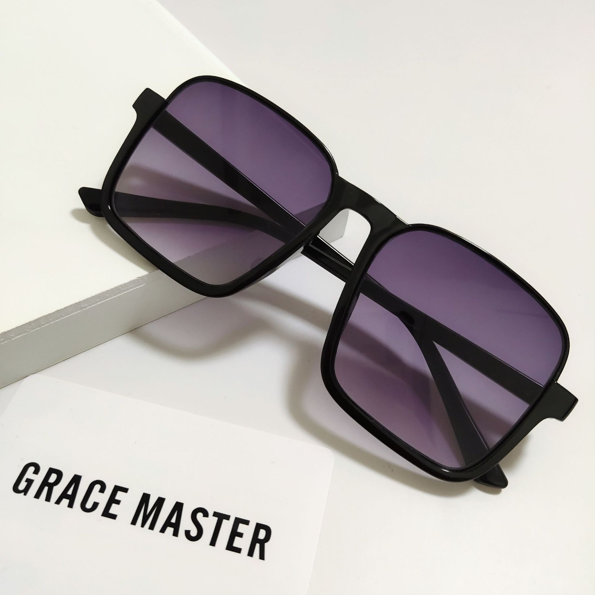 Women's Retro Simple Square Semi-rimless Sunglasses - Image 10