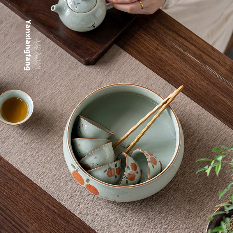 Ice Cracked Hand-painted Lotus Large Tea Wash Jar Glazed Ceramic Tea Ceremony Accessories