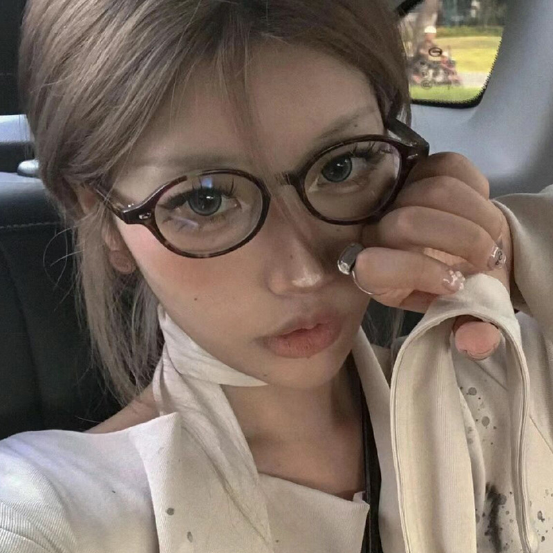 Women's Fashion Retro Literary Plain Glasses - Image 9