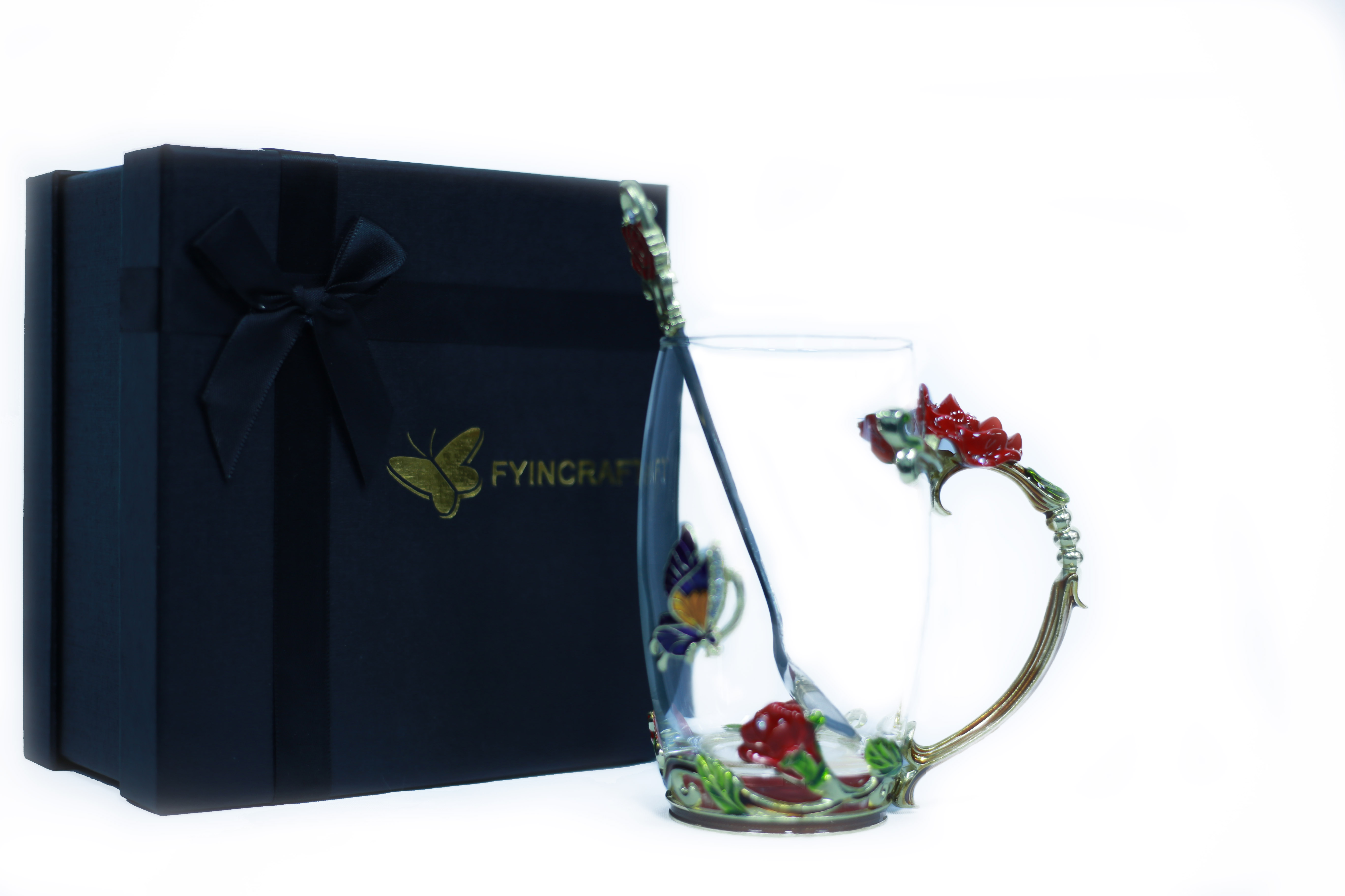 كوب ماء زجاجي مطلي بالمينا