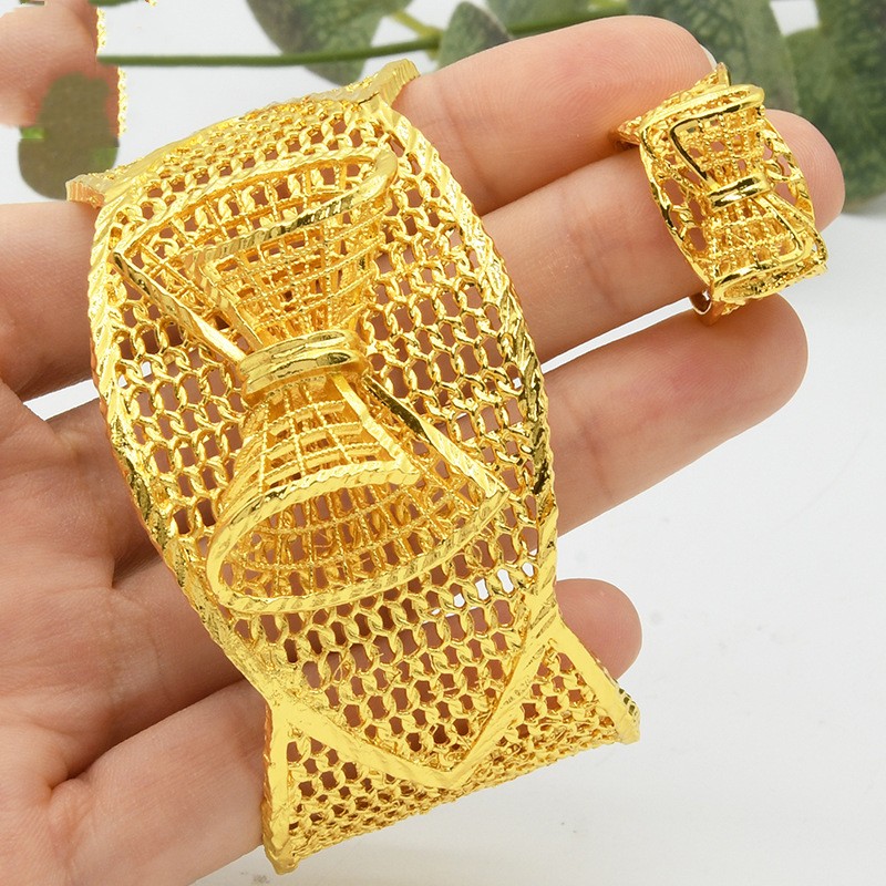 Women's Alluvial Gold Bracelet Ring Ornament