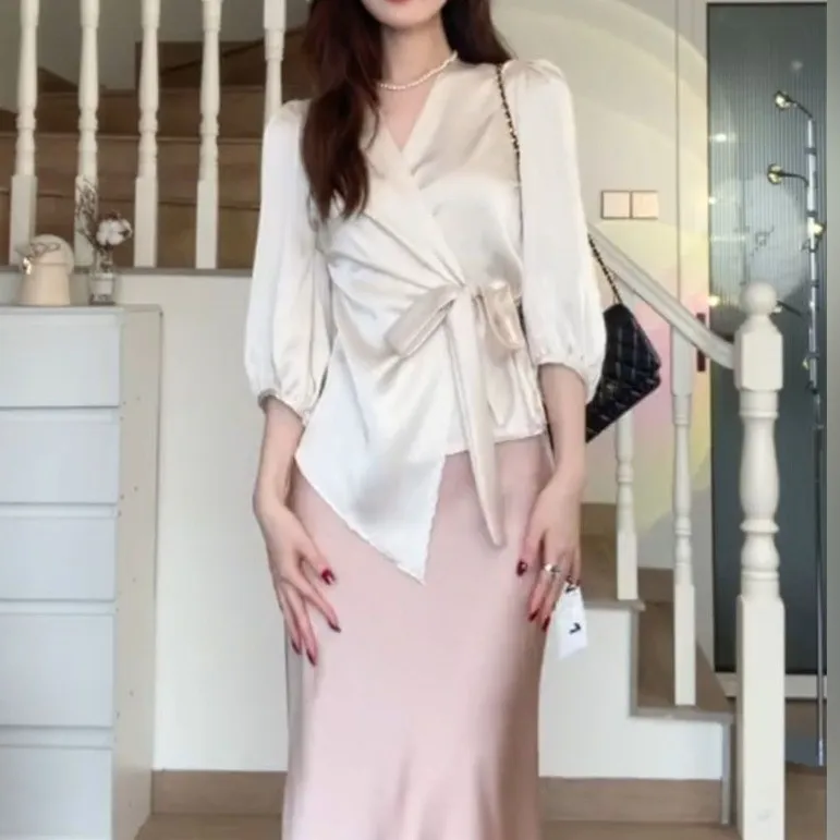 Slimming Waist Trimming Versatile V-neck Half Sleeves Elegant Satin Top For Women - Pink Skirt
