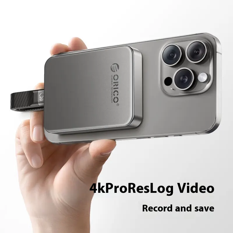 Magnetic Mobile SSD Phone Computer