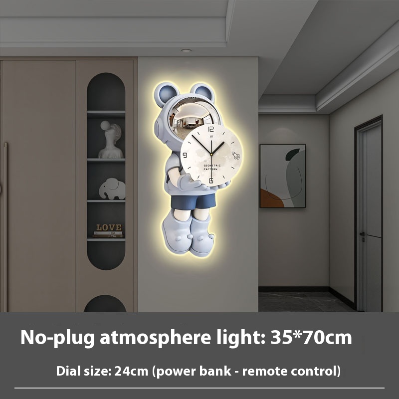 Astronaut Wall Clock, picture 6 of 8
