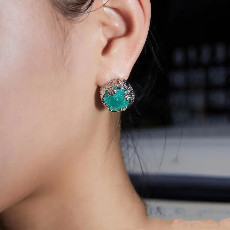 French Retro Earrings Gilding Ice Crystal Earrings Round Face