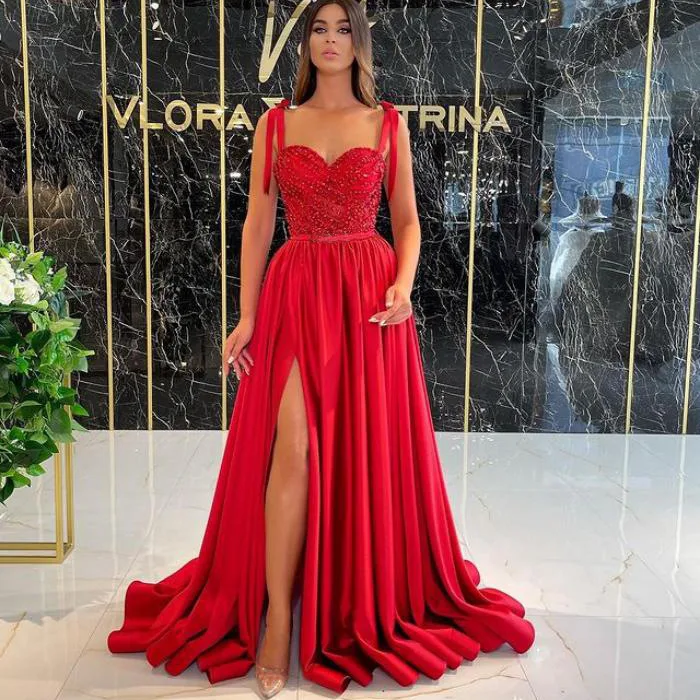 Women's Temperament Long Banquet Evening Dress Suspenders Sequined Large