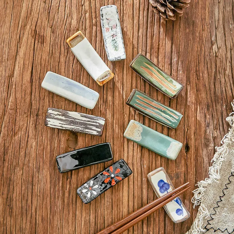 Popular Jade Sunflower White Blue Ribbon Pattern Mainland China Restaurant Home Chopsticks Shelf