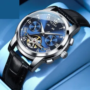 Watch buckle detail