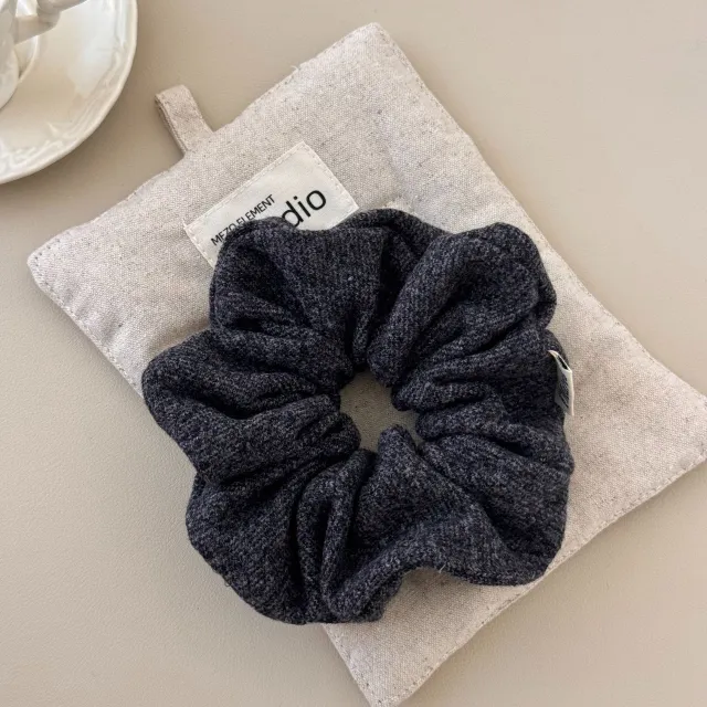 High Sense Oat Gray Texture Woolen Large Intestine Hair Ring Hair Band Black - Shop at LoveMi