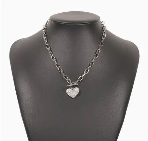 Women's Round Heart Shape With Diamond Necklace