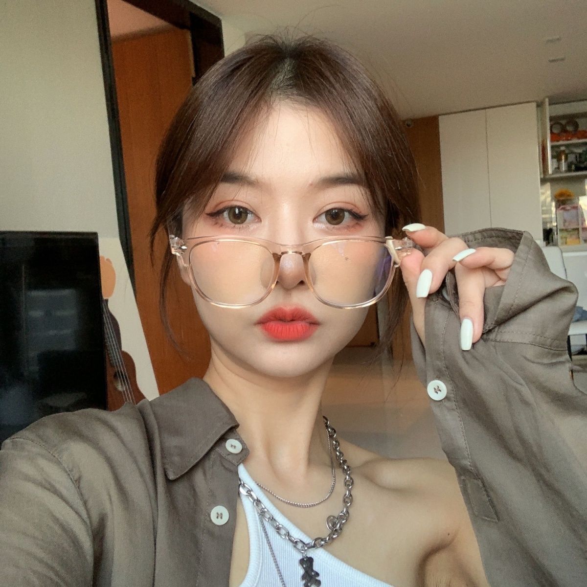 Retro Square Transparent Color Flat Light Mirror - Image 2