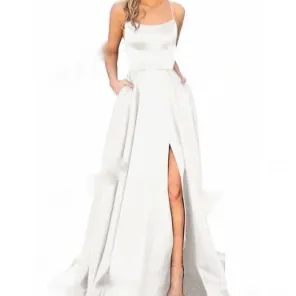Solid Color Long Slimming And Shoulder Hollow Girlfriends Fashion Bridesmaid Party Dress - White