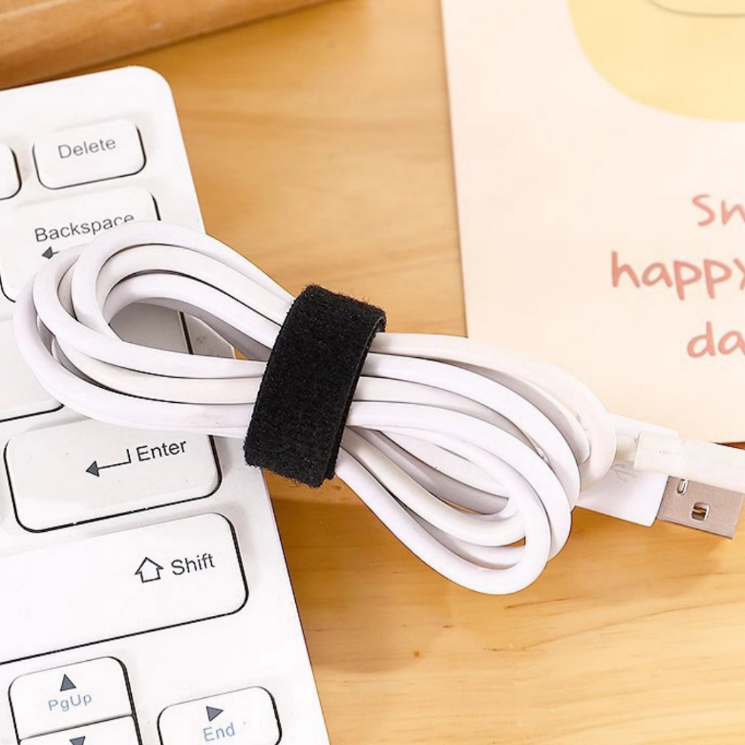 With Self-adhesive Wire Routing Fixed Strap