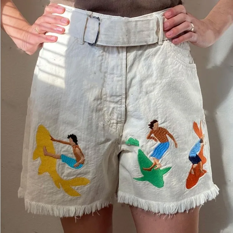 American Retro Embroidered White Denim Shorts - Red