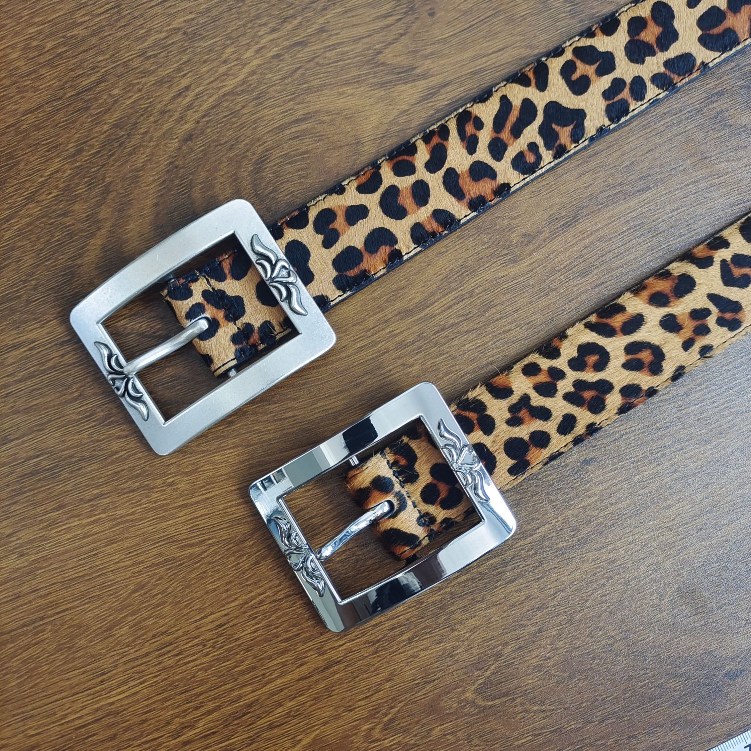 Leopard Print Japanese Buckle For Men And Women