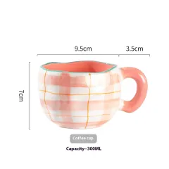 Cute Girl Heart Home Creative Hand-pinched Coffee Cup - Pink Plaid - View 1