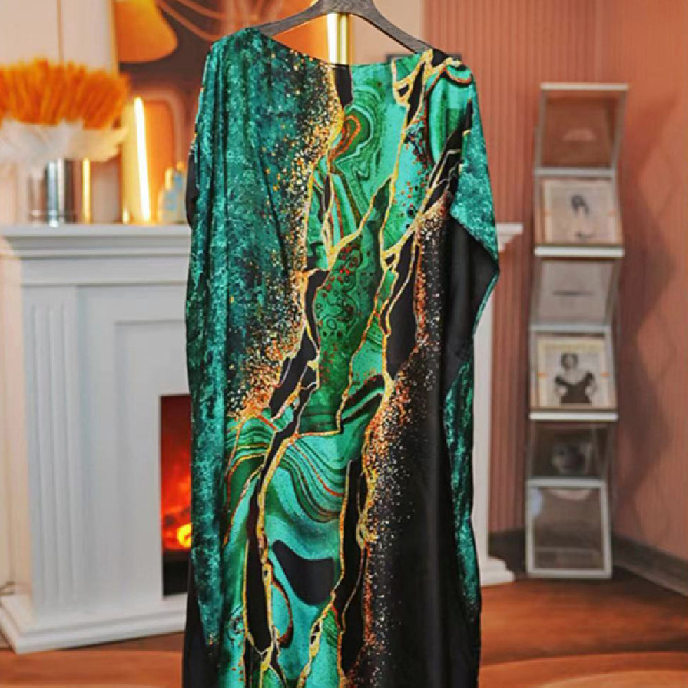 Women's Split Shawl With Contrast Color Pattern Malay Clothing