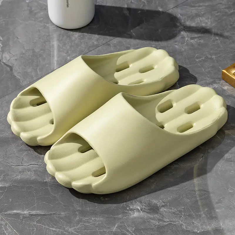 Men's Bathroom Hollow-out Quick-drying Eva Slippers
