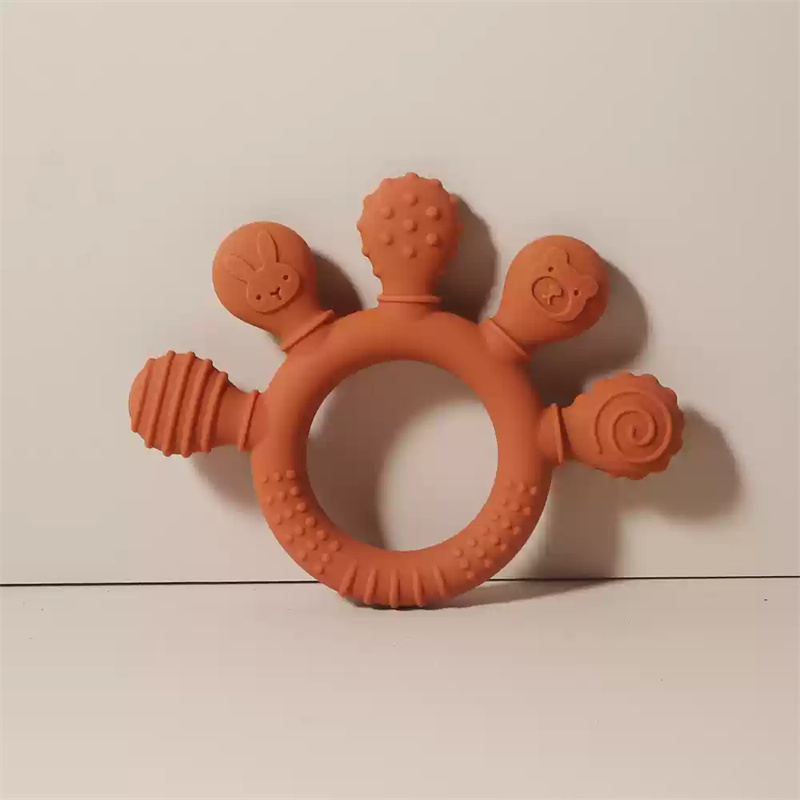 Palm Teether Pumpkin Color