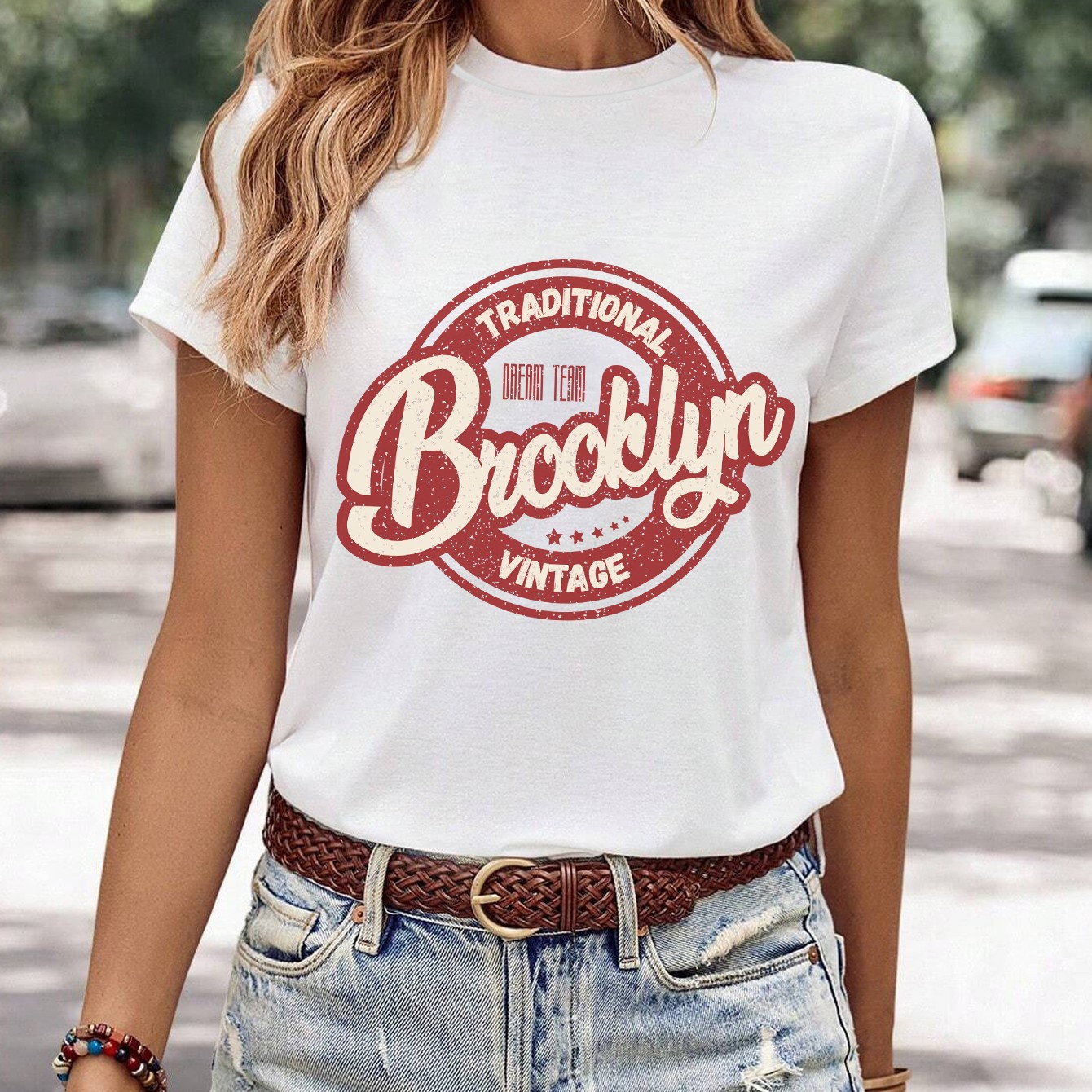 Women's Minimalist Printed Casual Round Neck Short Sleeved Shirt