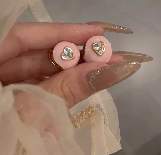 French Unique Elegant Love Ear Clip
