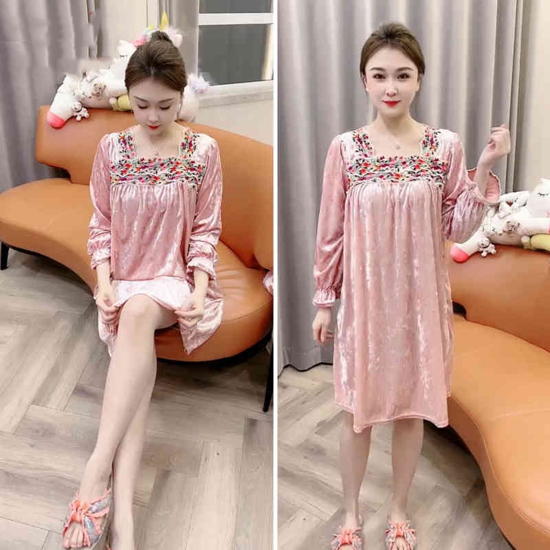 Long Sleeve Nightdress Women's Gold Velvet Home Wear Loose Plus Size Dress