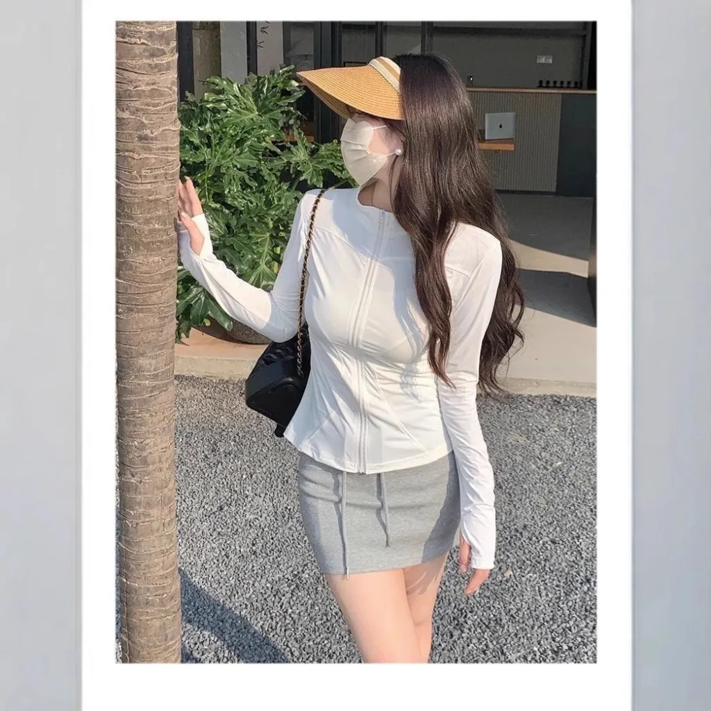 Spring And Autumn Leisure Hot Girls Wear Sportswear Sun Protection Clothing - White